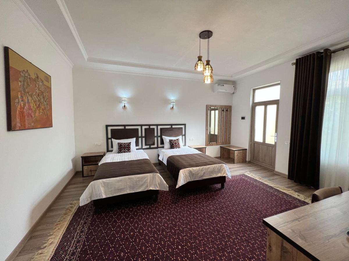 The Loft Guest House Самарканд Екстериор снимка