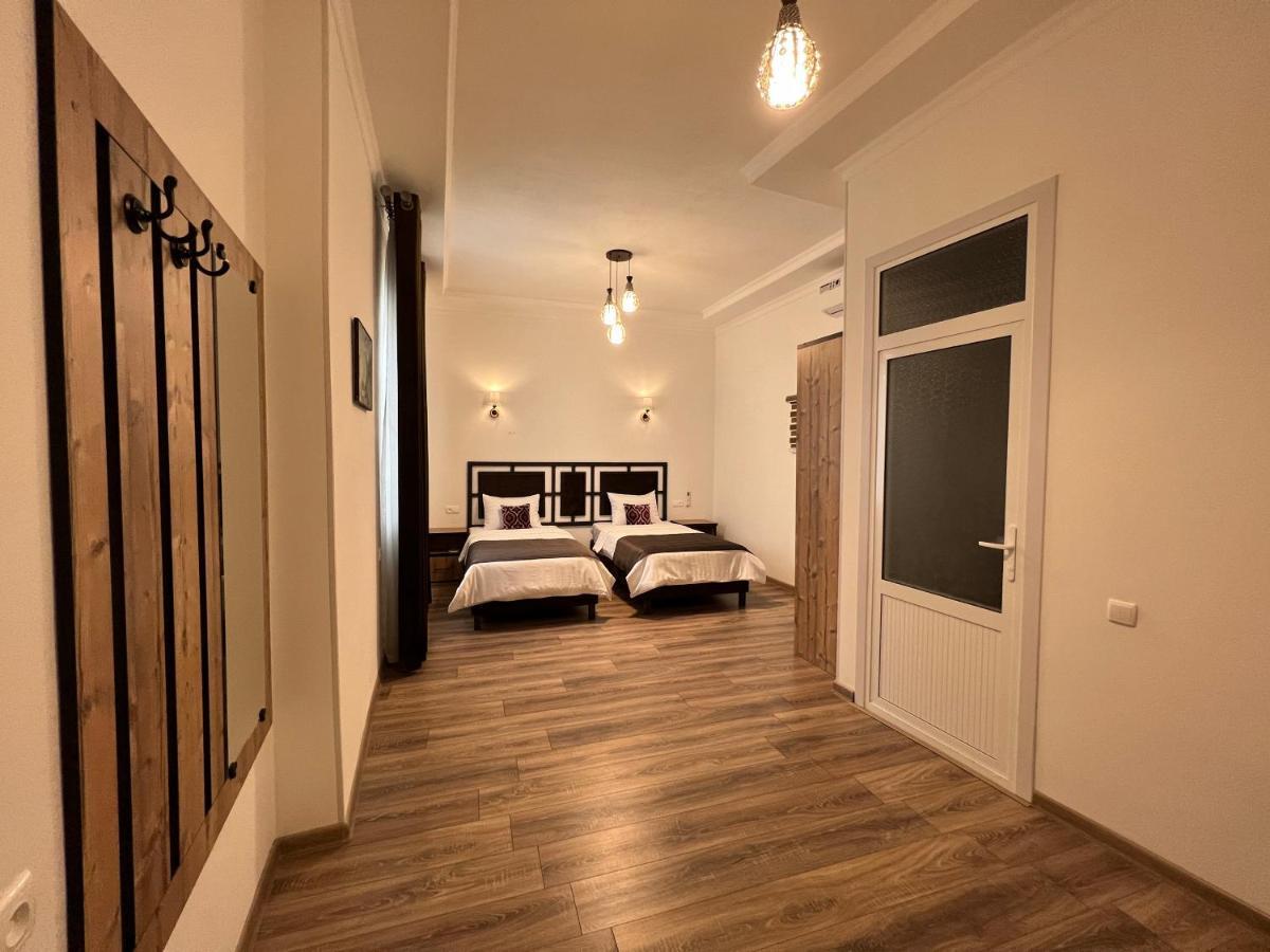 The Loft Guest House Самарканд Екстериор снимка